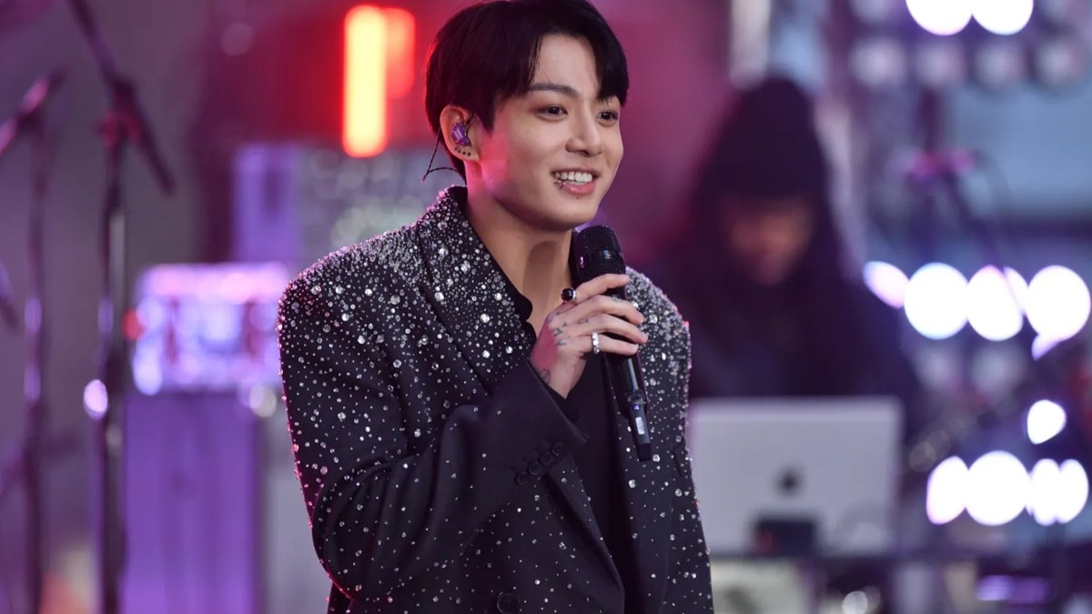 bts-jungkook-backup-dancer-shares-adorable-video-of-kpop-star-from-practice-session-fans-praise-their-bond-watch